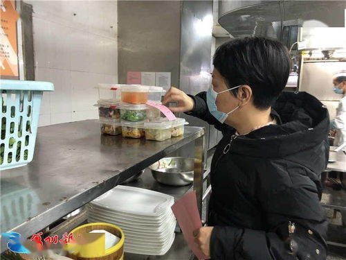 八步区市场监督管理局全力做好 两会 期间餐饮环节食品安全保障工作